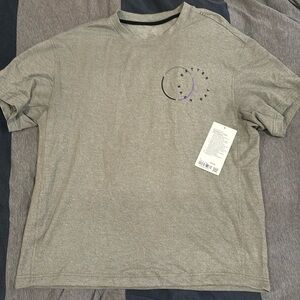 Lululemon relaxed fit training shirt